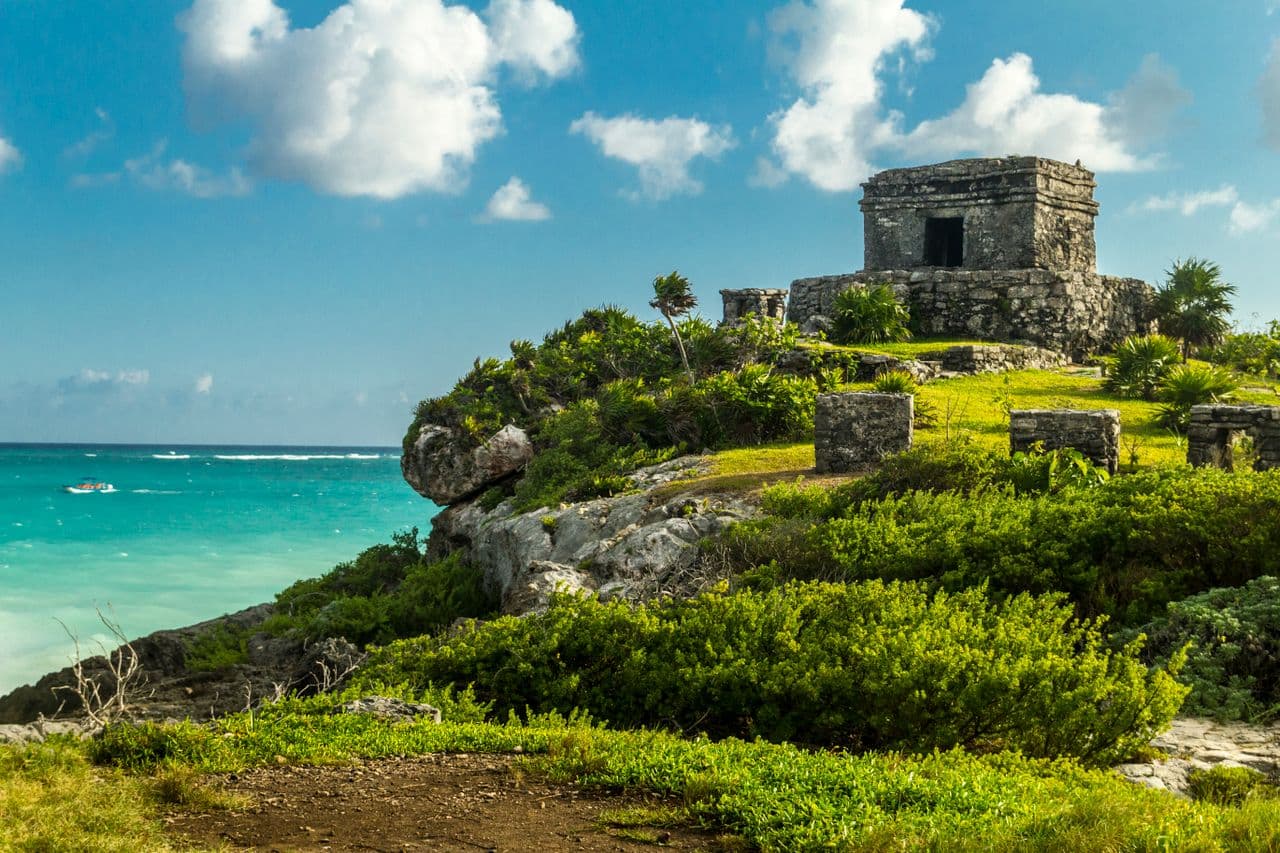 Tempio del Dio Discendente (El Castillo / Zona Archeologica di Tulum)